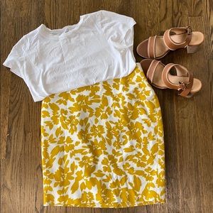 Knee Length Patterned Pencil Skirt